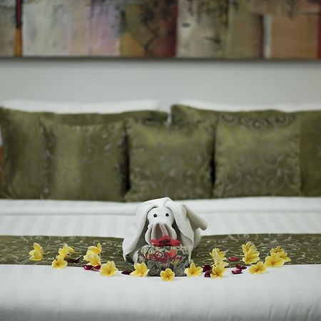 ヴィラ ランデブー バリ スミニャック エクステリア 写真